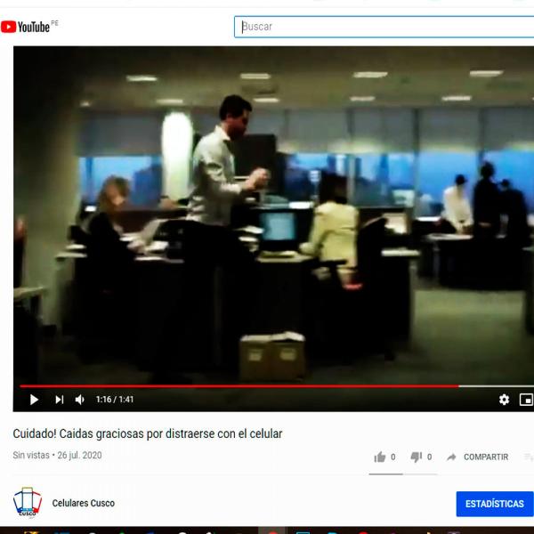 Video de caidas graciosas por distraerse con el celular 